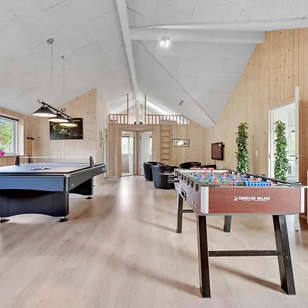Stunning In Tranekaer With Private Swimming Pool, Be Inside Or Outside Hou (Syddanmark)