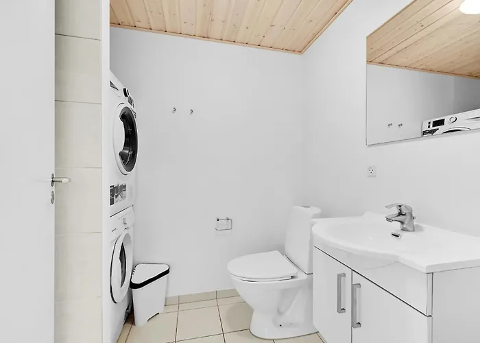 Nyaraló Kronens Have X *