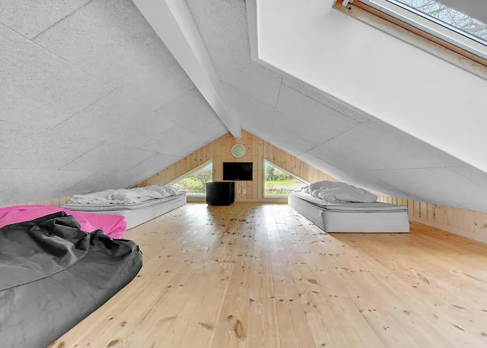 Nyaraló Kronens Have X